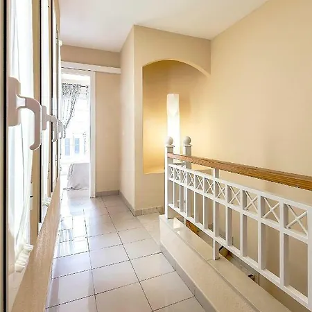 Luxury Beach House With 4 Bedrooms * アデヘ