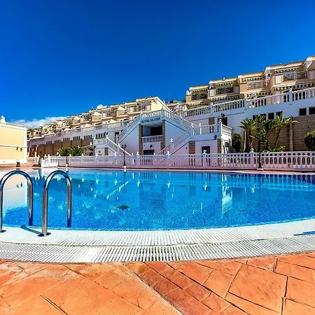 Holiday home Luxury Beach House With 4 Bedrooms *