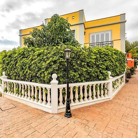 Holiday home Luxury Beach House With 4 Bedrooms Costa Adeje (Tenerife)